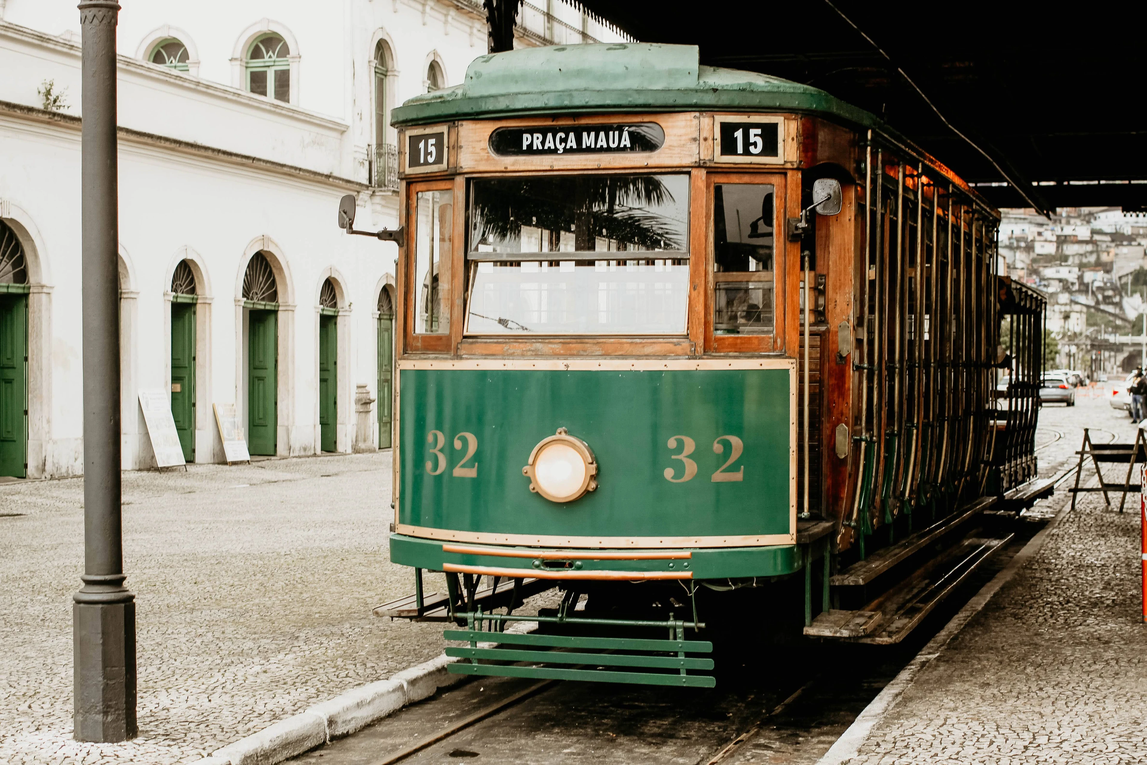 The green and wooden front of a heritage tram in Santos